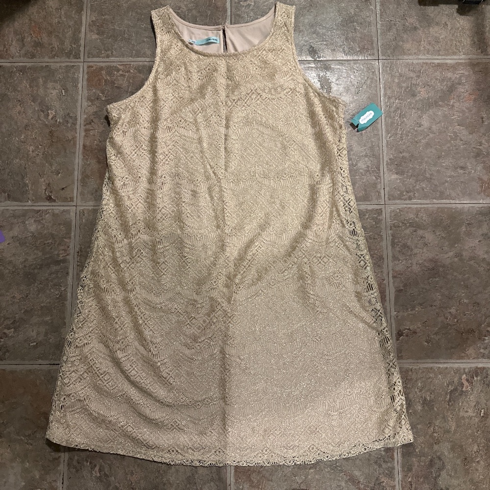 Gold sleeveless dress